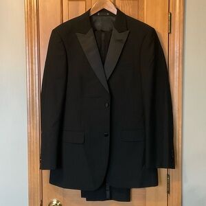 Emanuel Ungaro Formal Black Tuxedo